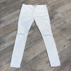 SOLD - Topshop Moto Leigh Jeans